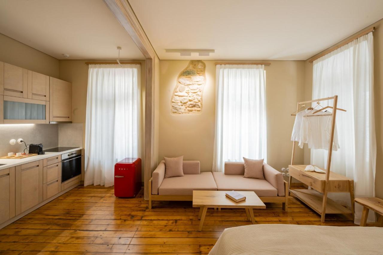 Hotel Eramai à Patras Extérieur photo