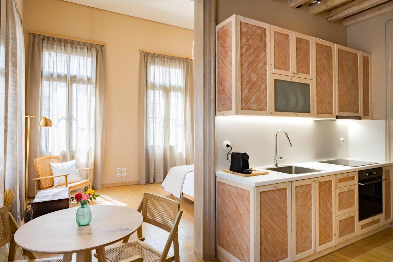 Hotel Eramai à Patras Extérieur photo